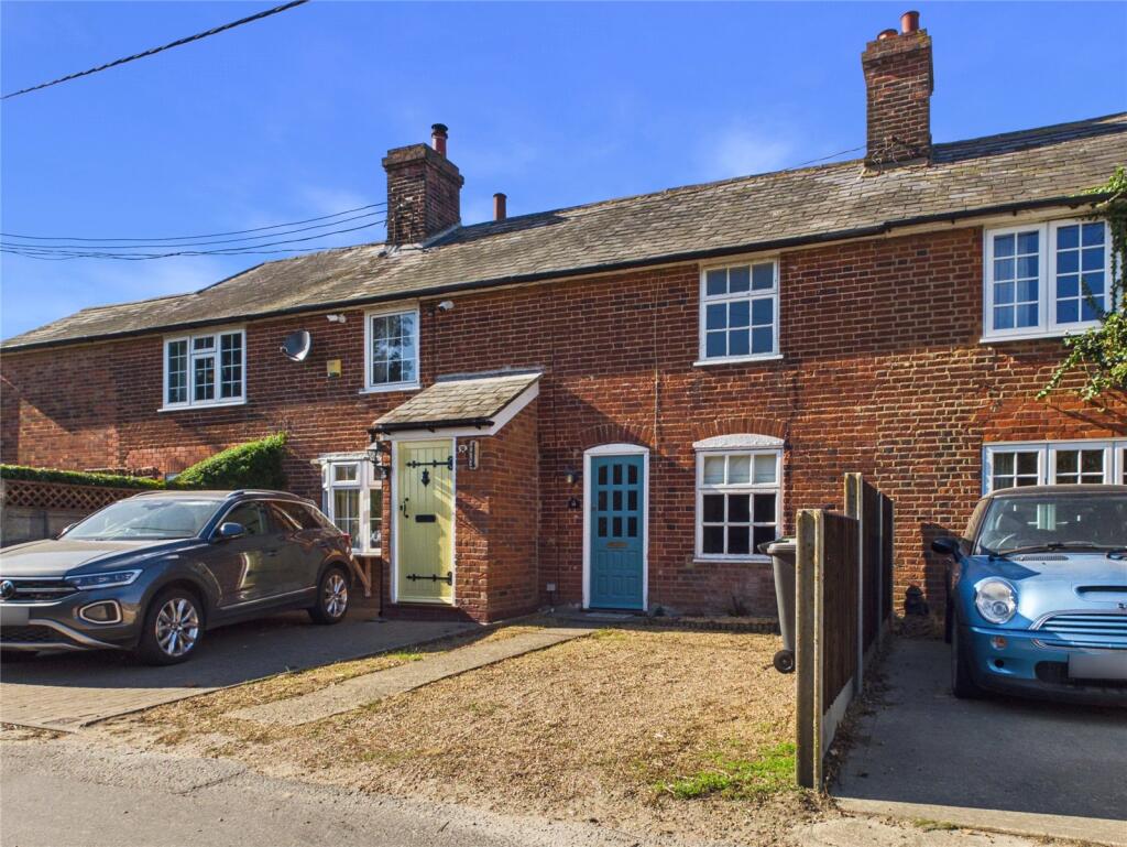 Main image of property: Lings Lane, Chelmondiston, Ipswich, Suffolk, IP9