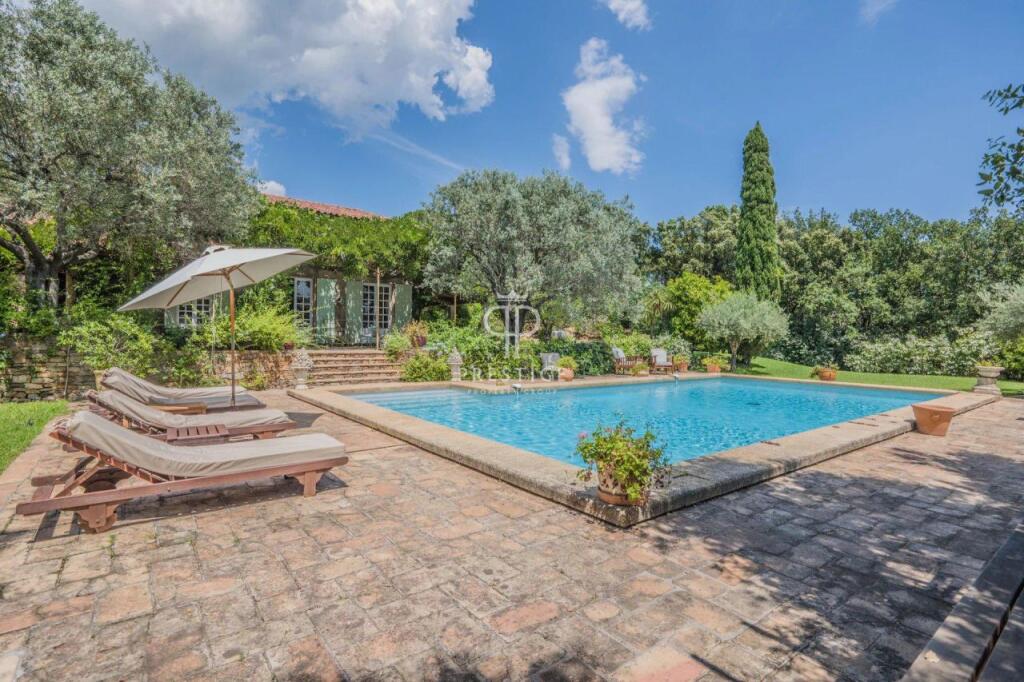 Main image of property: Provence-Alps-Cote d`Azur, Var, Grimaud