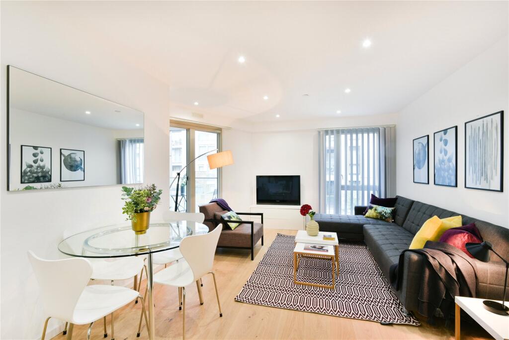 Main image of property: Balham Hill, London, SW12