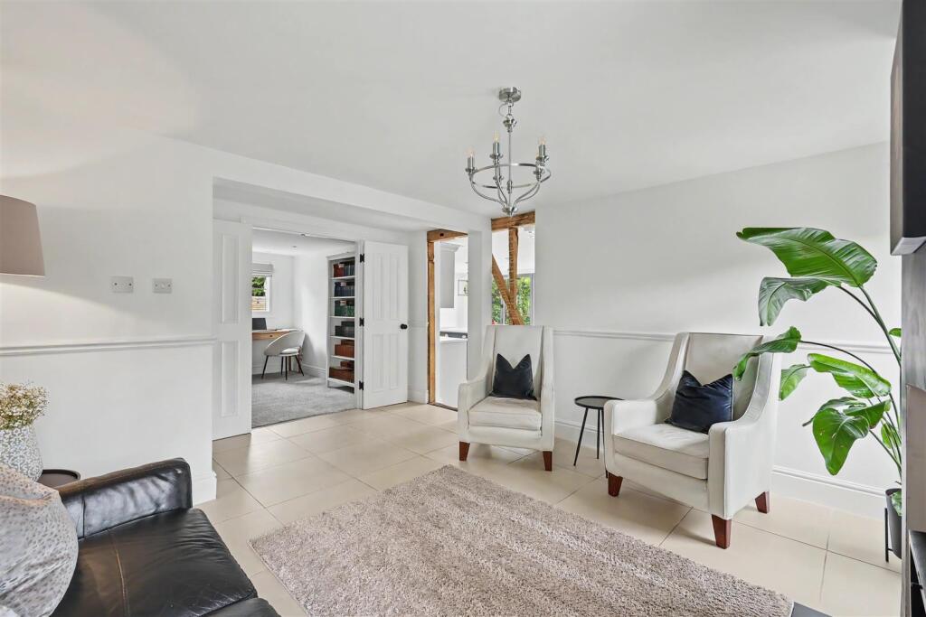 House in Cambridge - More