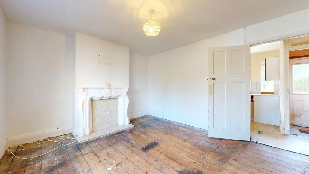 House in Tonbridge and Malling, Platt - More