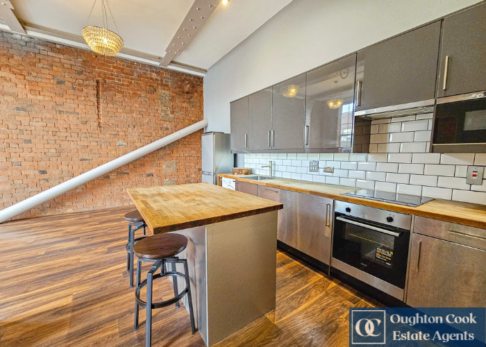 Apartment in Coventry, West Midlands - View 3