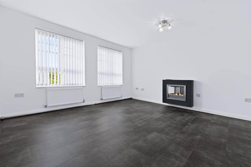 Apartment in Kirkcaldy - View 4