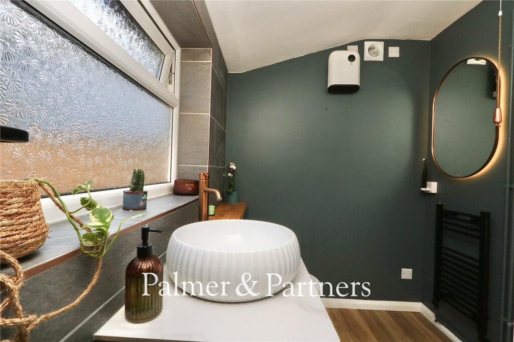 House in Ipswich, Suffolk - View 2