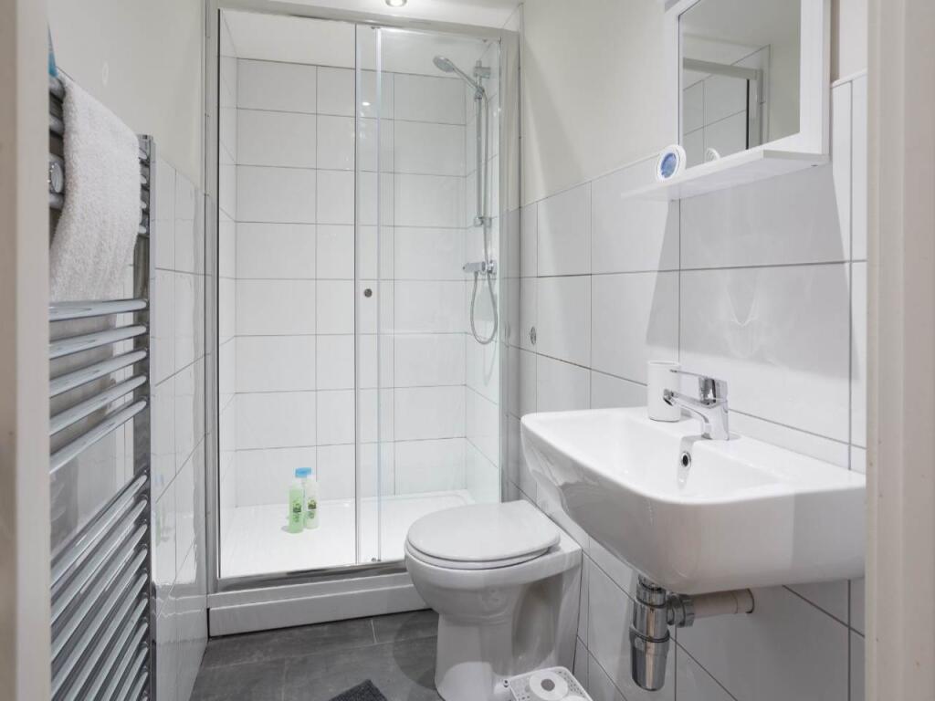 Additional image 11 of Conditioning House , , 