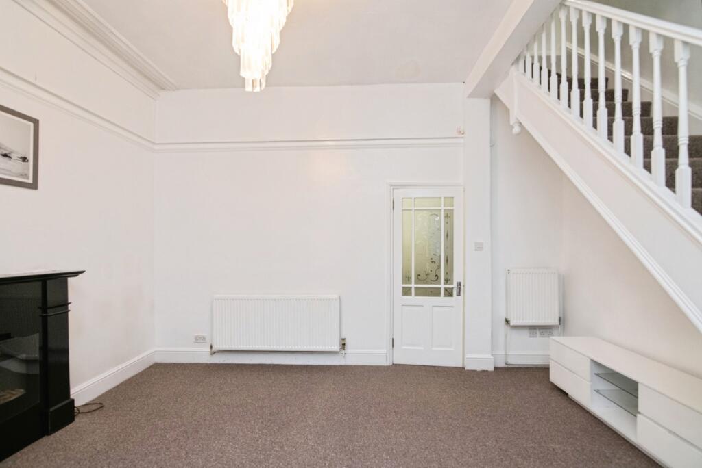 Tennal Road, Birmingham, West Midlands, B32 photo 4