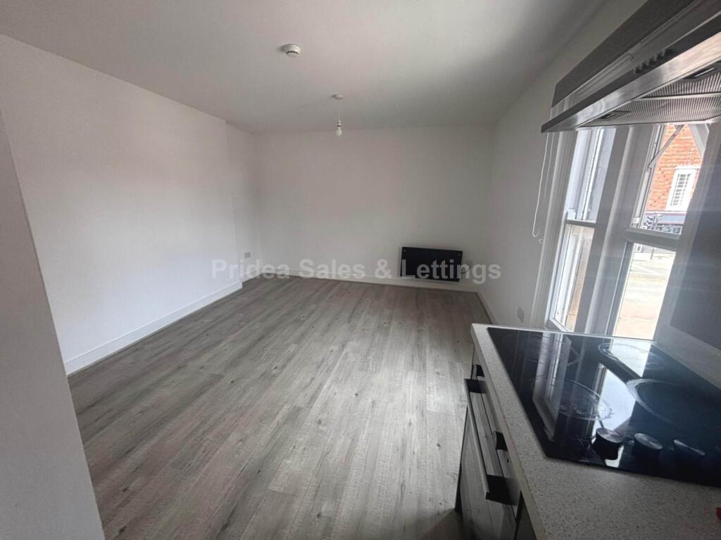 Main image of property: High Street, Lincoln