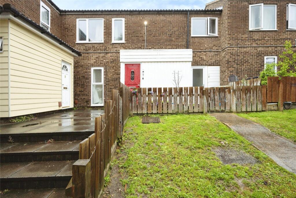 Main image of property: Butterworth Path, Luton, Bedfordshire, LU2