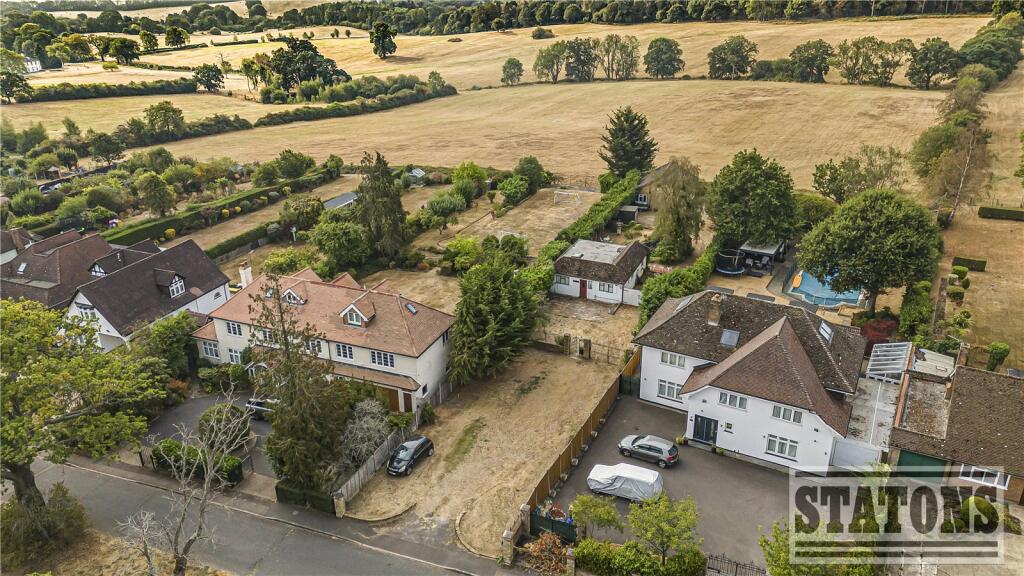 Main image of property: The Ridgeway, Cuffley, Hertfordshire, EN6