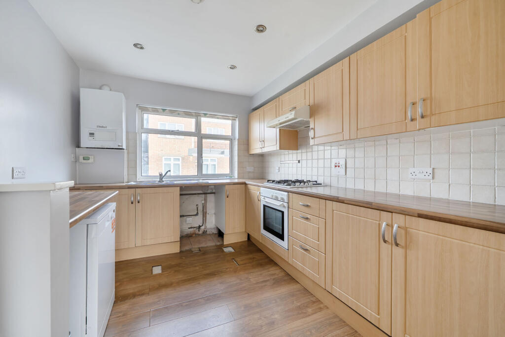 Apartment in London - View 5