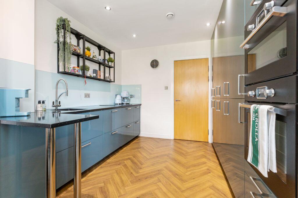 Apartment in Edinburgh, Western Harbour, Leith Harbour & Newhaven - More