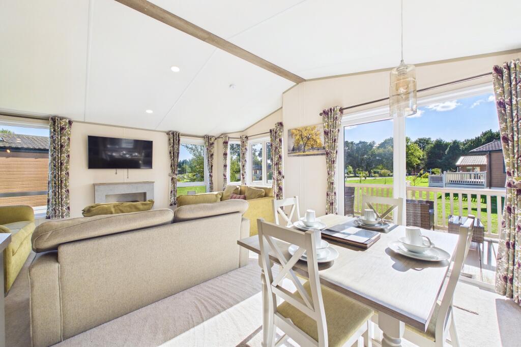 House in York - View 5