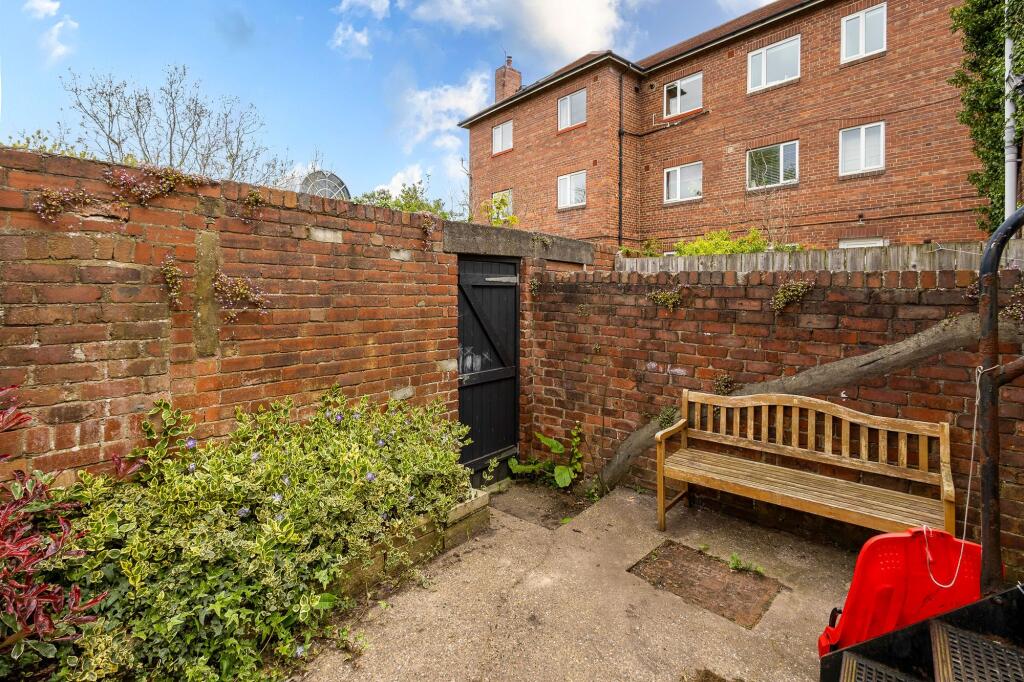 Benton Park Road, South Gosforth, NE7 photo 3
