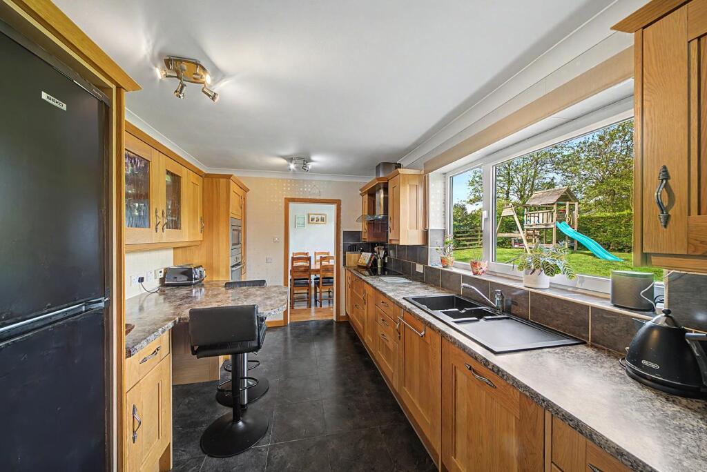 House in Pendle, Goldshaw Booth - More