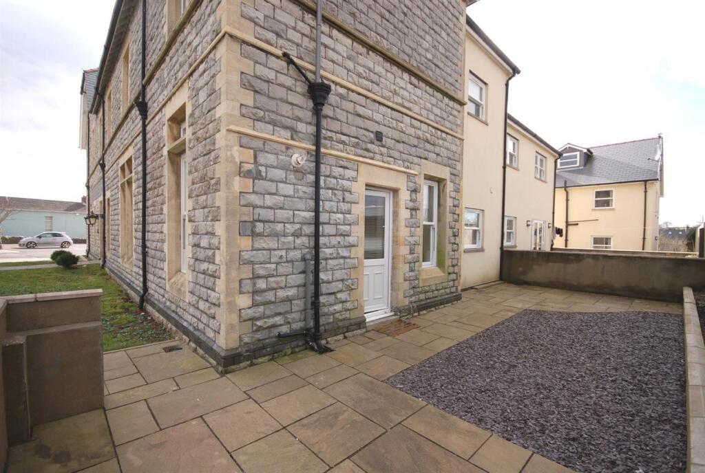 Property photo 8