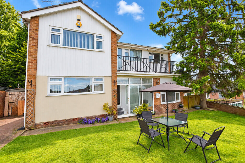 Main image of property: Aireville Rise, Bradford