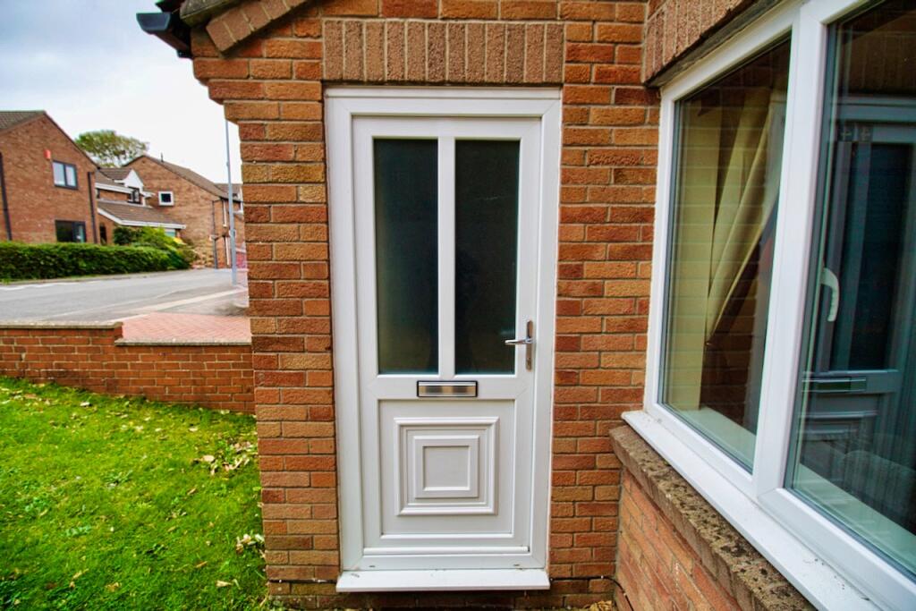 Beaufort Way, Rhoose, Barry photo 3