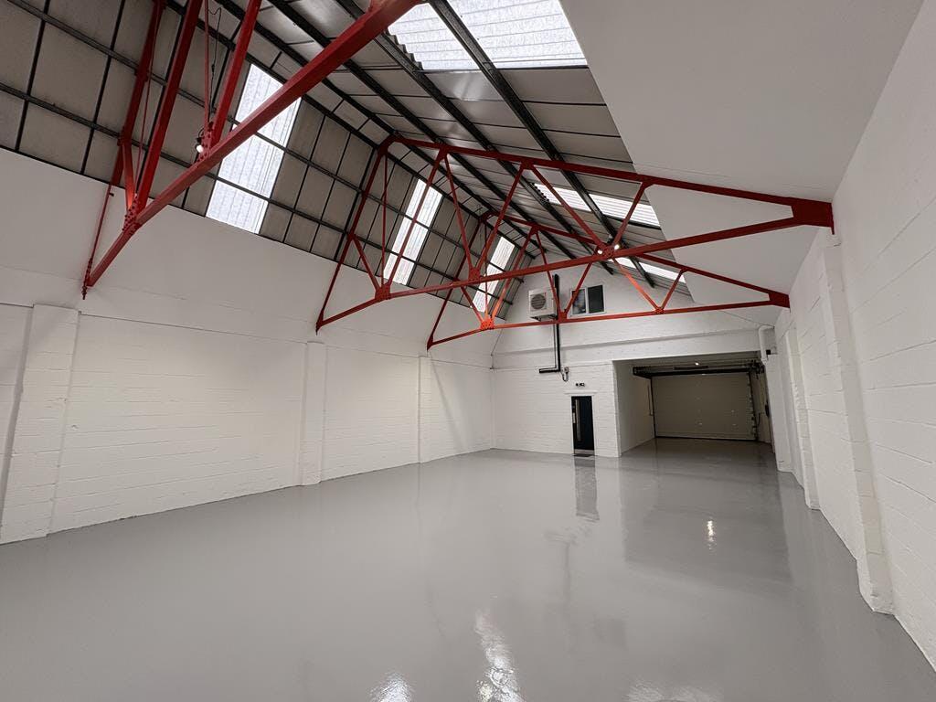 Unit 3 Acton Vale 6 Copy.jpg