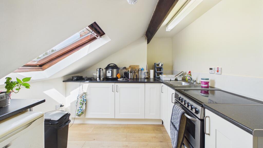 House in Derby - View 5
