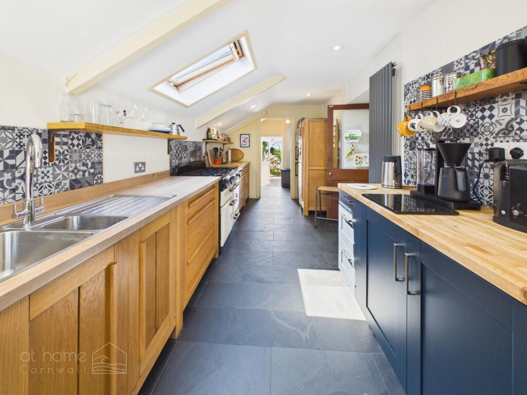House in Truro - View 4