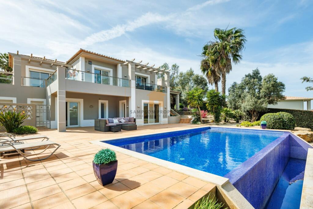 Main image of property: Algarve, Lagoa