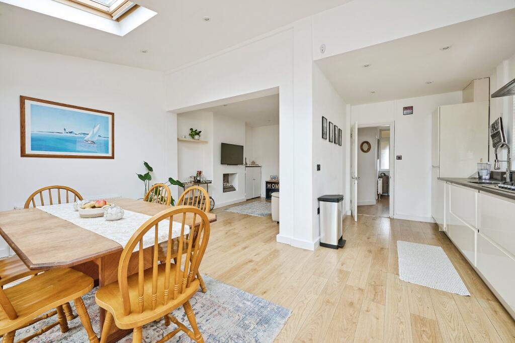 House in Cambridge - View 2