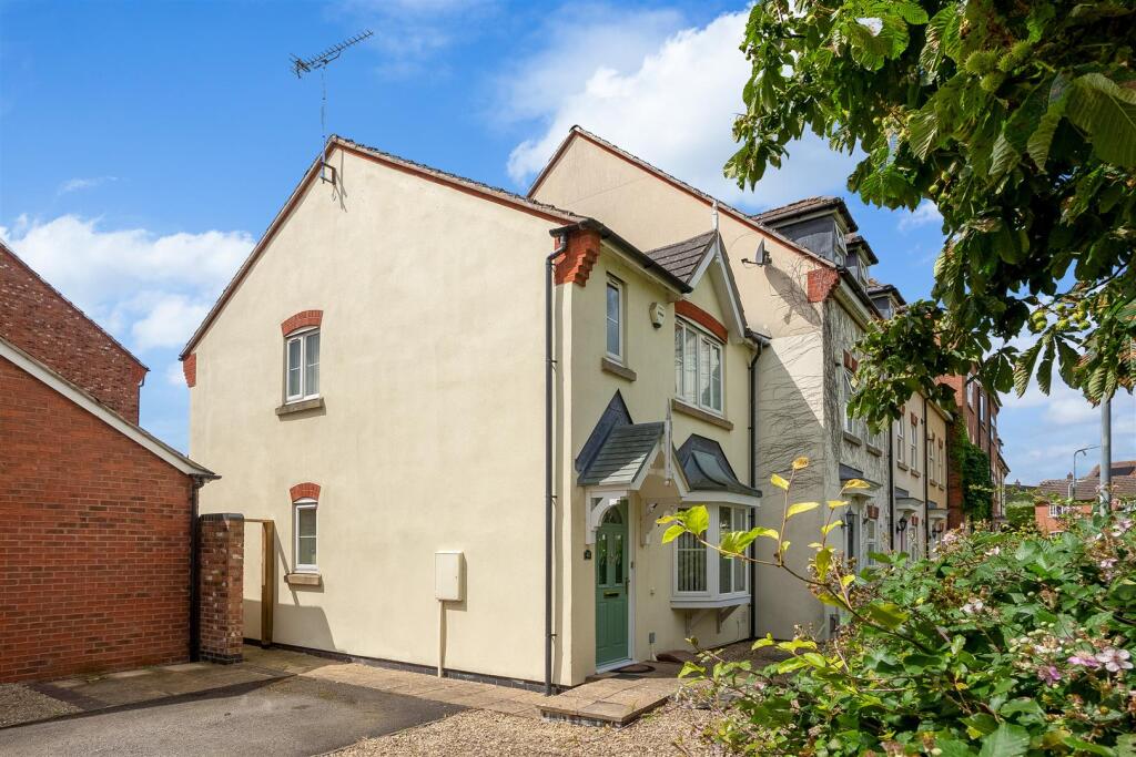 Main image of property: Railway Crescent, Shipston-On-Stour