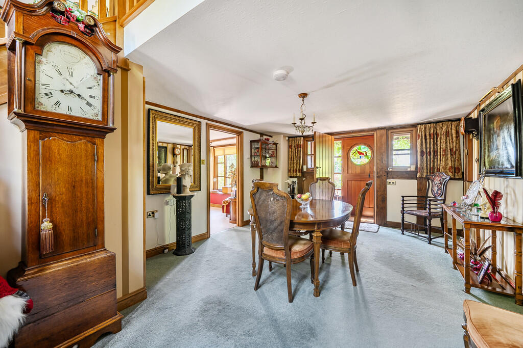 House in Malvern Hills, Martley - More