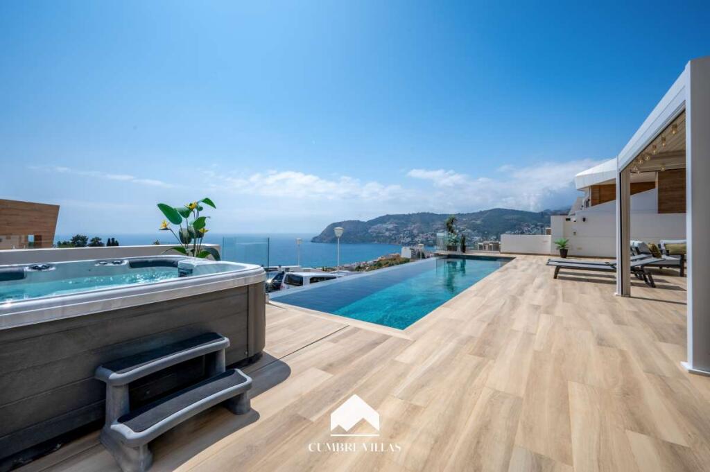 Main image of property: Andalucia, Granada, La Herradura