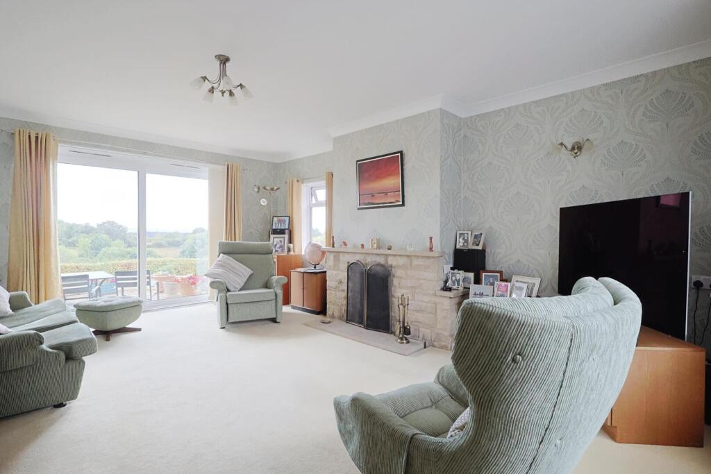 House in Poole, Lytchett Matravers - View 5