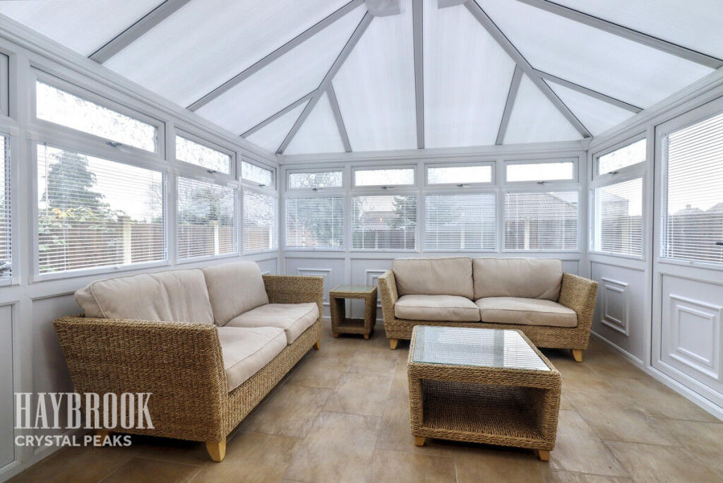 House in North East Derbyshire, Killamarsh - View 4
