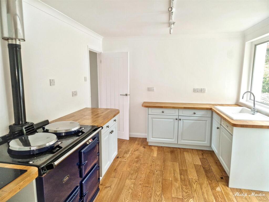 House in Truro - View 5