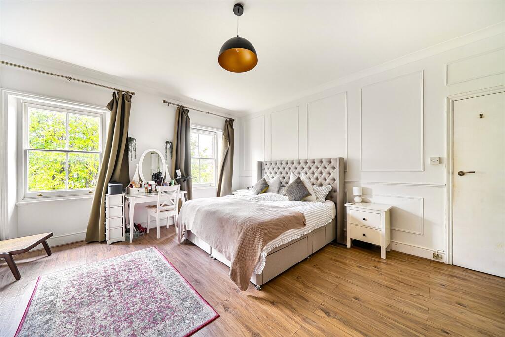 Apartment in London, Seething Wells, Surbiton - More