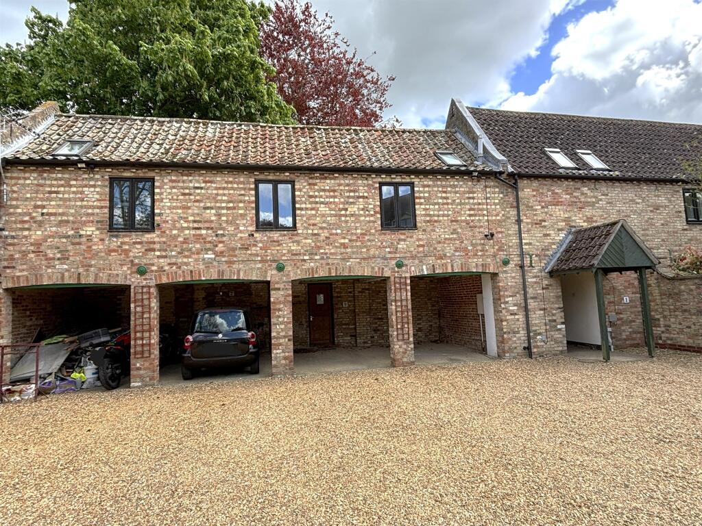 Main image of property: High Street, Somersham, Huntingdon