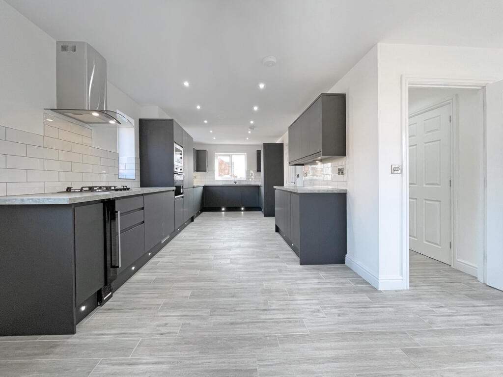 House in Stockton-on-Tees - More