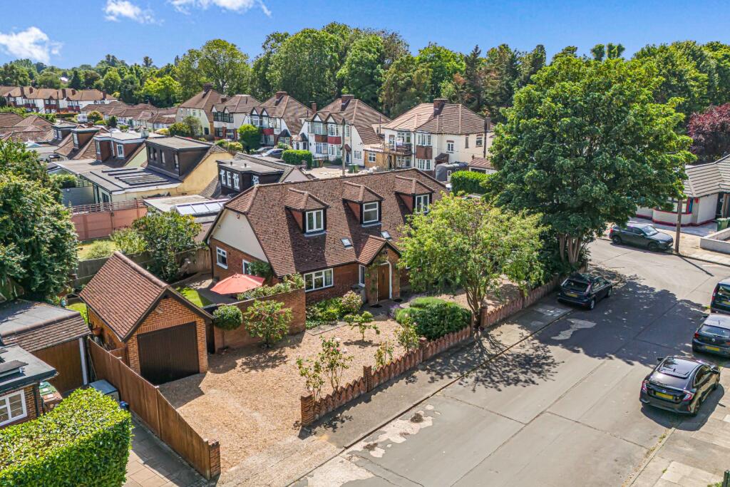 3 Bruce Avenue, Shepperton, Surrey, TW17 photo 4