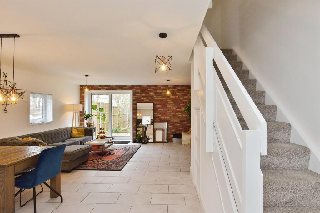 Smithergill Court, Heelands, Milton Keynes photo 4
