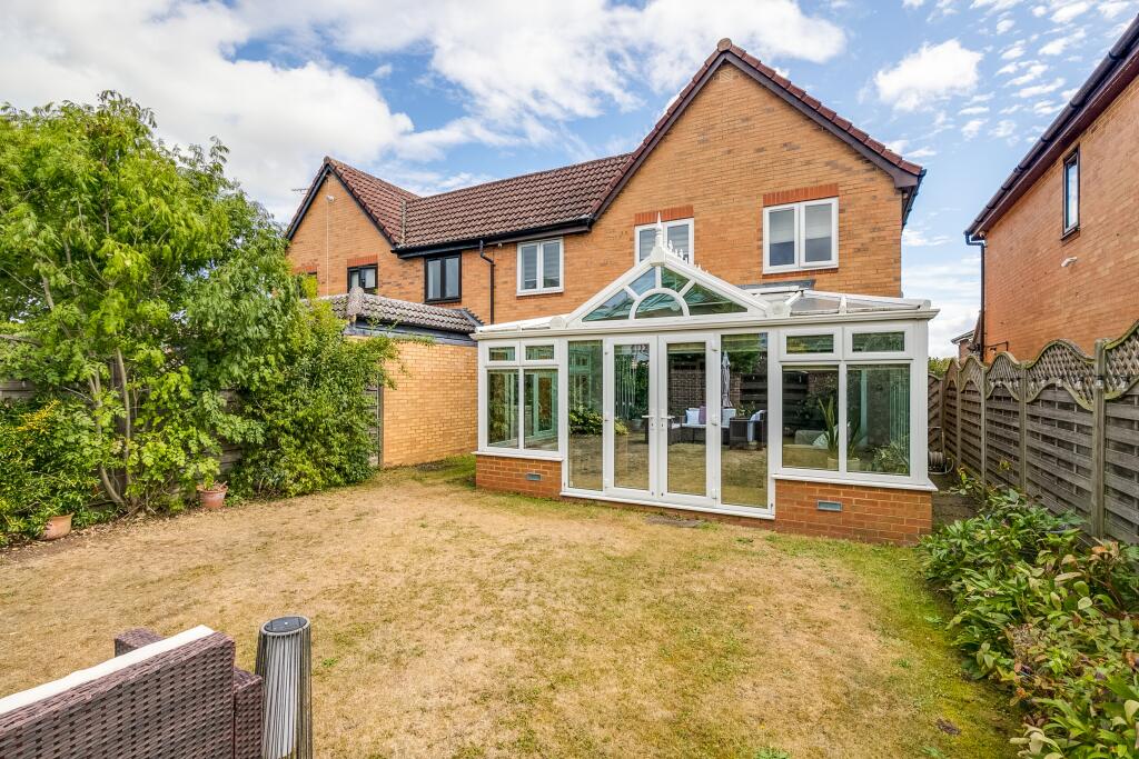 Additional image 18 of Stirling Way, Welwyn Garden City, AL7