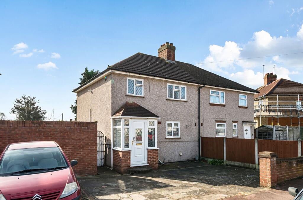 Main image of property: Crescent Road, Dagenham, RM10