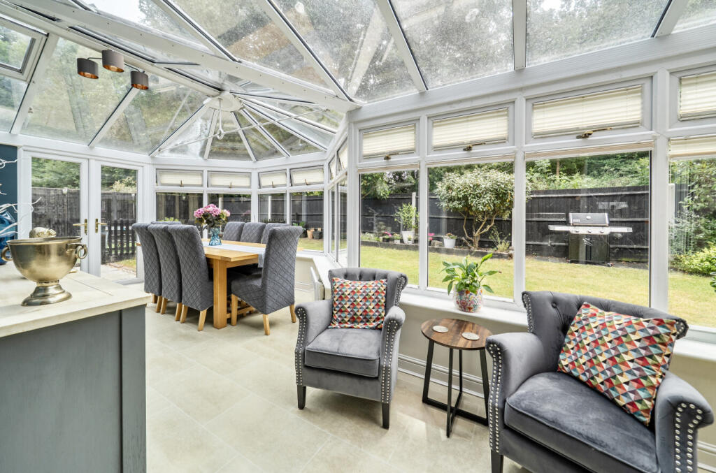 House in Berkshire, Warfield - View 5
