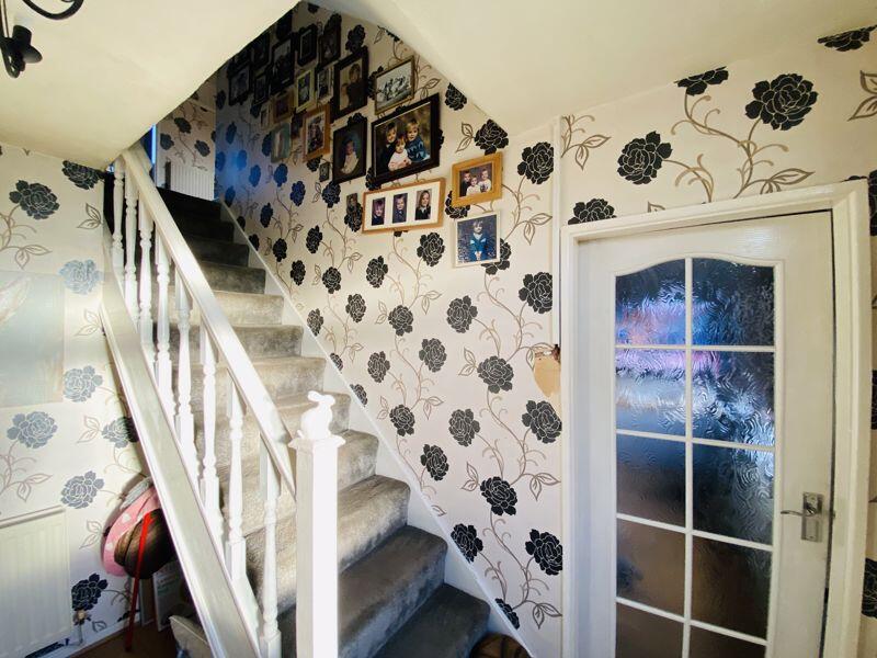 Manor Road, Cuddington, CW8 2QY photo 4