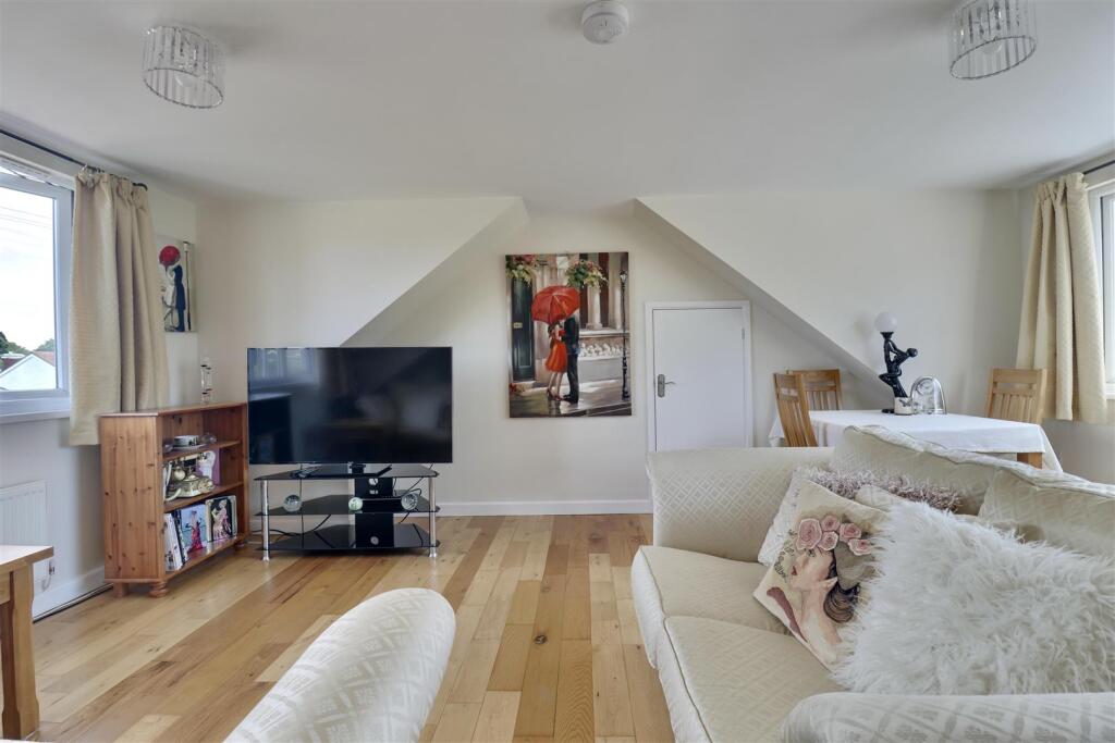 House in Havant, Widley - View 2