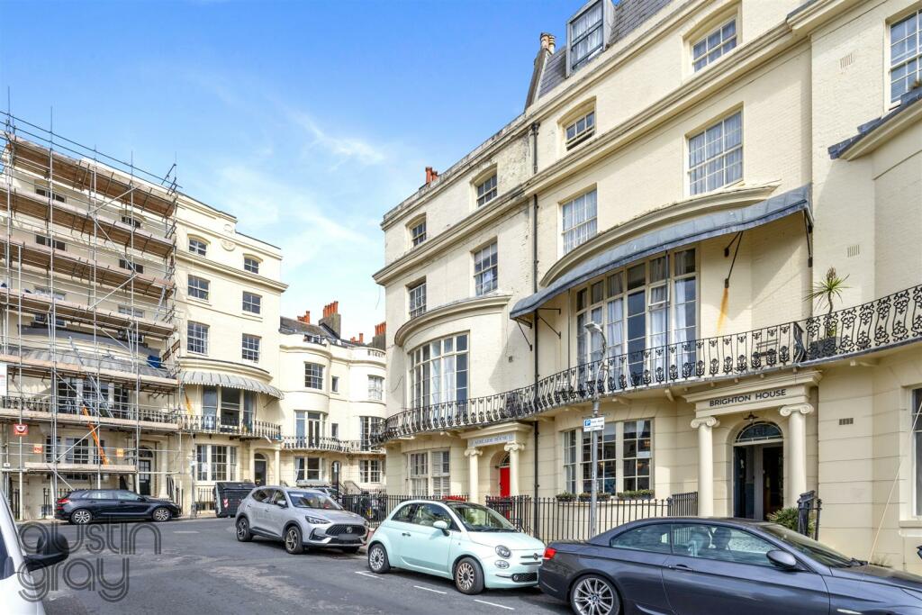 Main image of property: Regency Square, Brighton