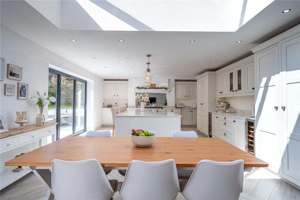 Additional image 9 of Carnoustie, Tamworth, Staffordshire, B77