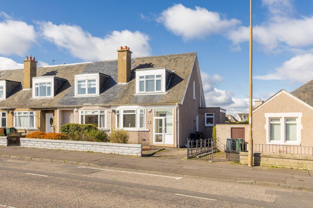 Main image of property: 15 Craigentinny Avenue, Craigentinny, EH7 6PU