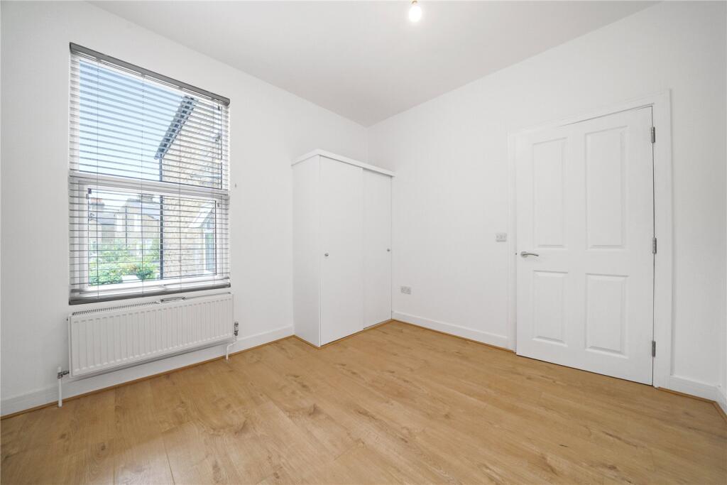4 bedroom flat for rent