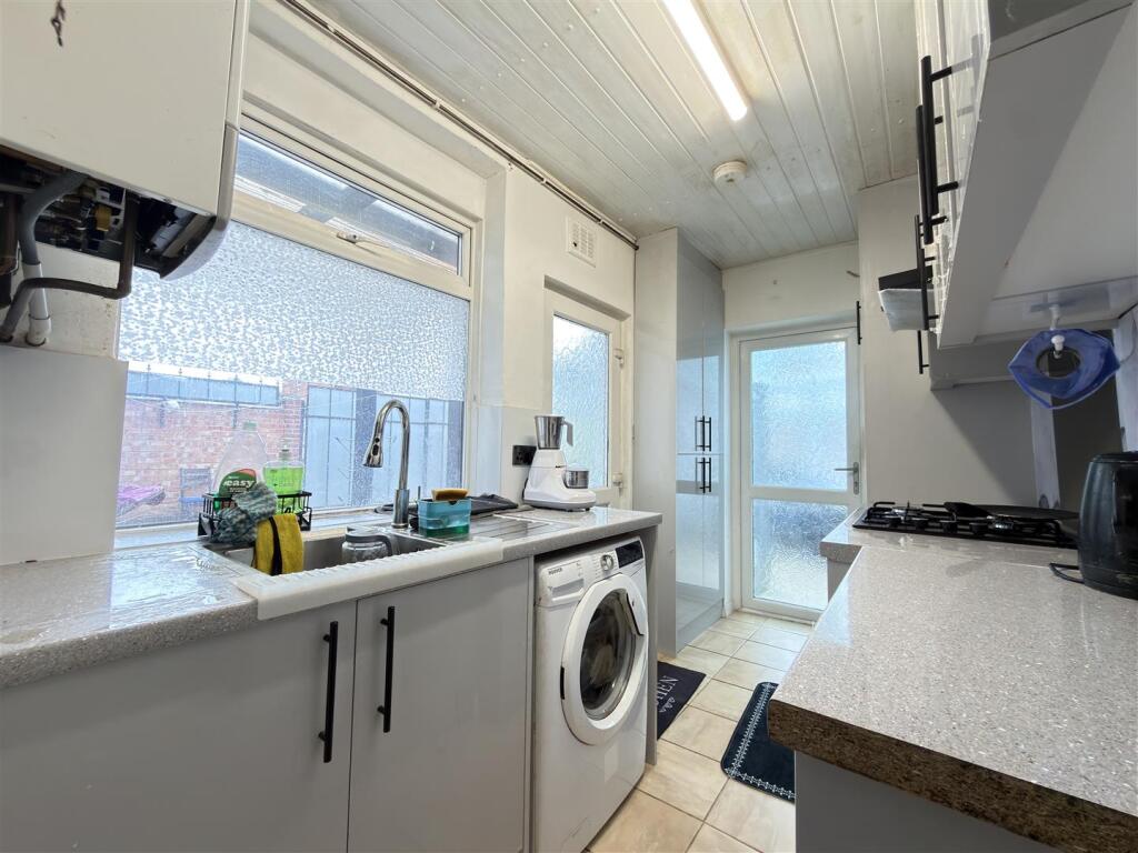 House in Leicester, City of Leicester - View 3