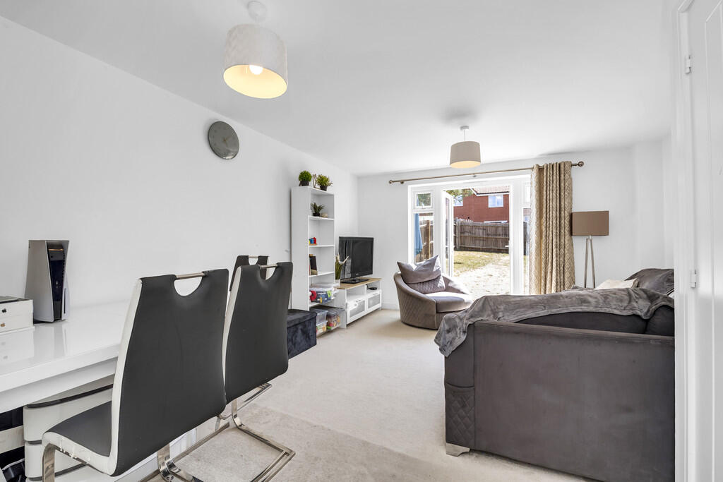House in West Suffolk, Bury St Edmunds - More
