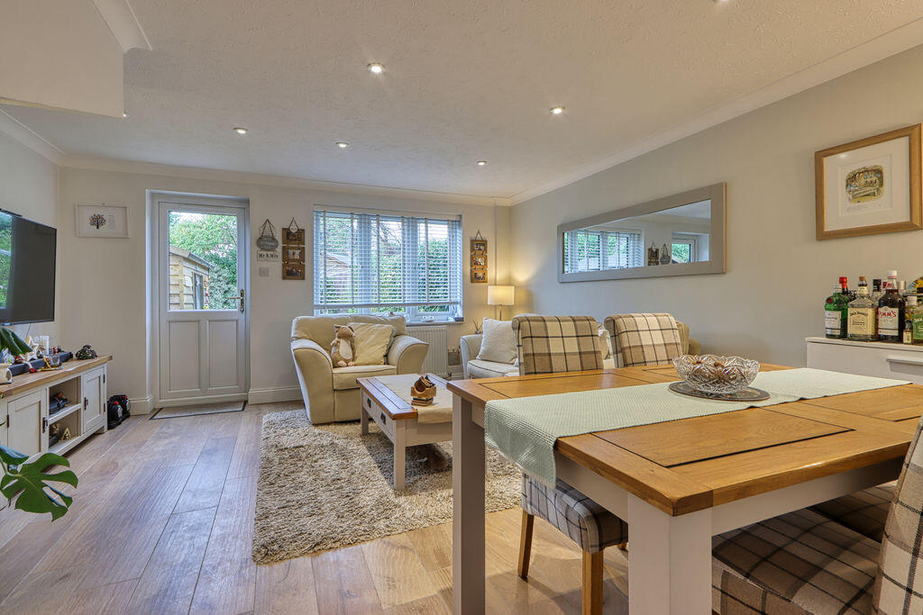 House in Surrey Heath, Chobham - View 5