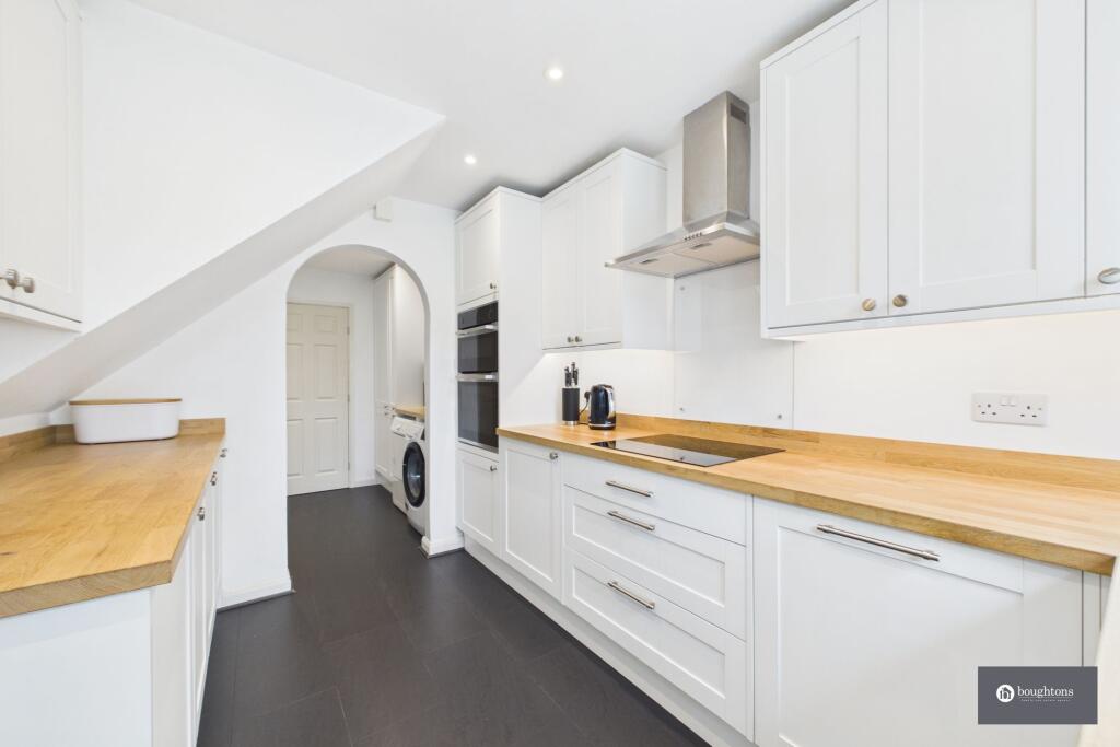 House in Brackley, Radstone Fields - View 5